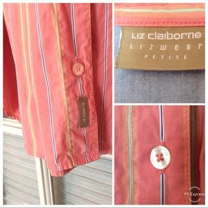 Women’s Classic Liz Claiborne Top Petite sz. M 🌷